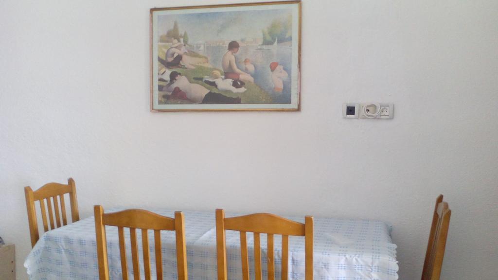 Stone House Hotel Himare Bagian luar foto